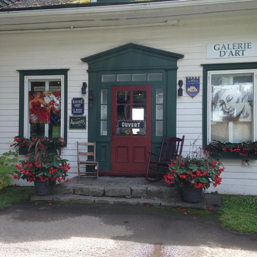 Auberge Les Blancs Moutons Saint-Laurent-de-l'ile d'Orleans Exterior photo